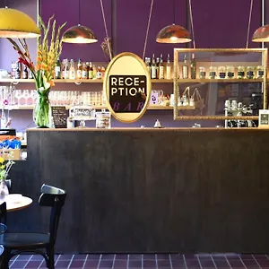 https://hostel-77-bern.hotelsbaselswitzerland.com